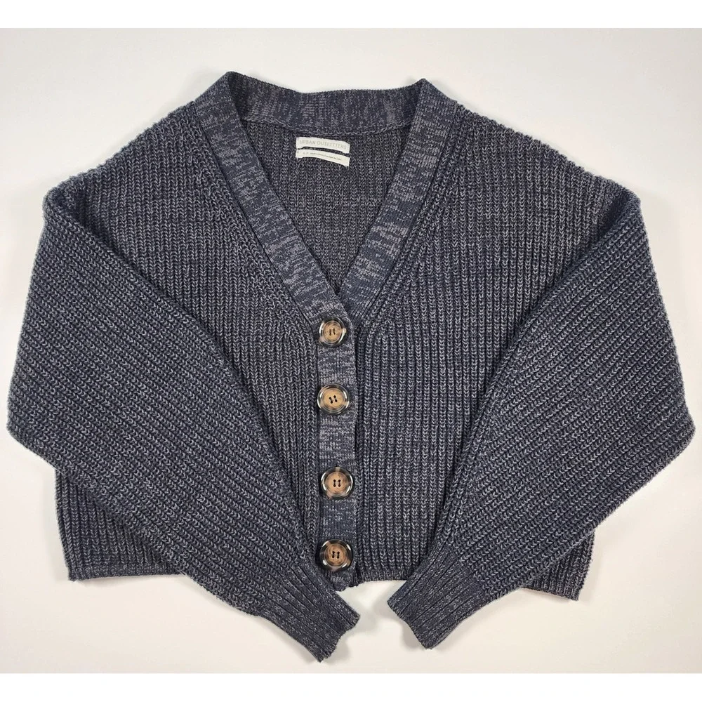 Urban Outfitters Women's Chunky Knit Cropped Grandpa Cardigan Minimalist Size S‎